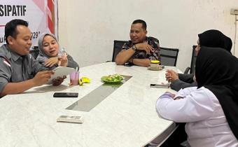 KORDIV P2H BAWALSU INHU PADA SAAT RAPAT INTERNAL DENGAN STAF BAWASLU INHU