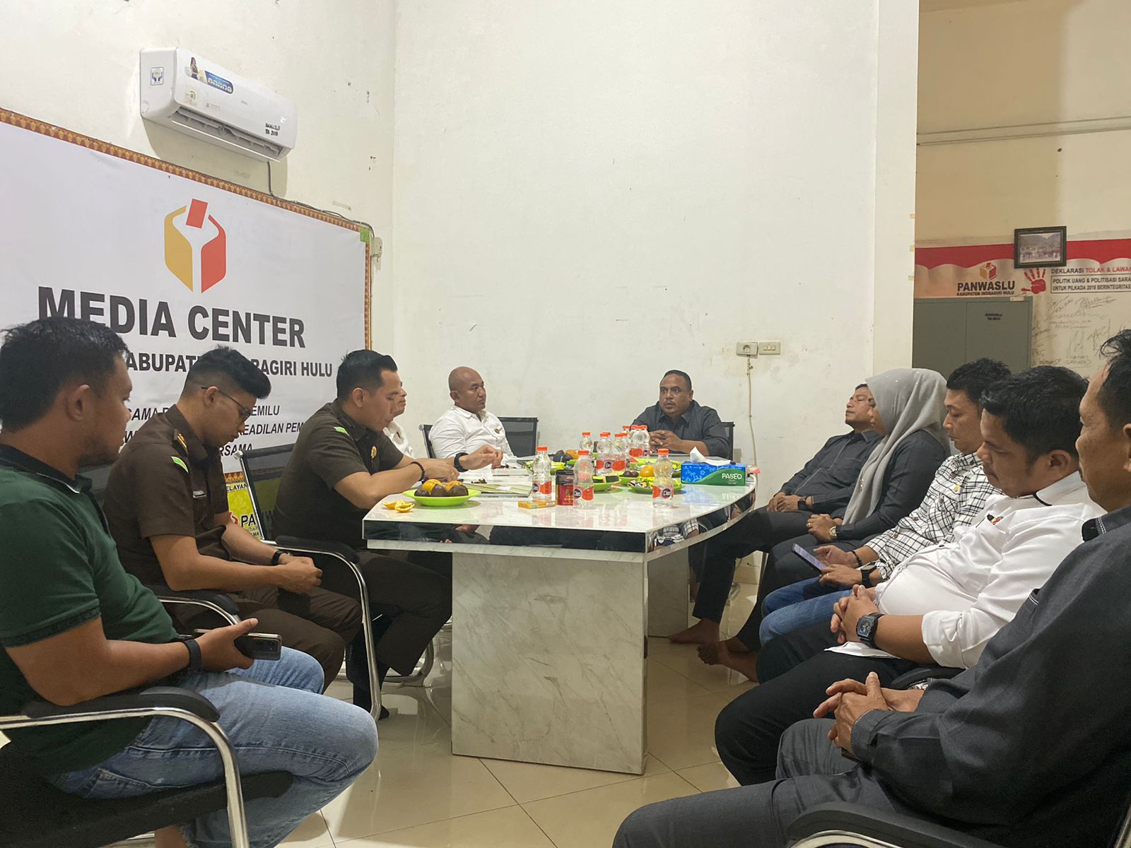 Rapat Sentra Gakkumdu Kabupaten Indragiri Hulu 