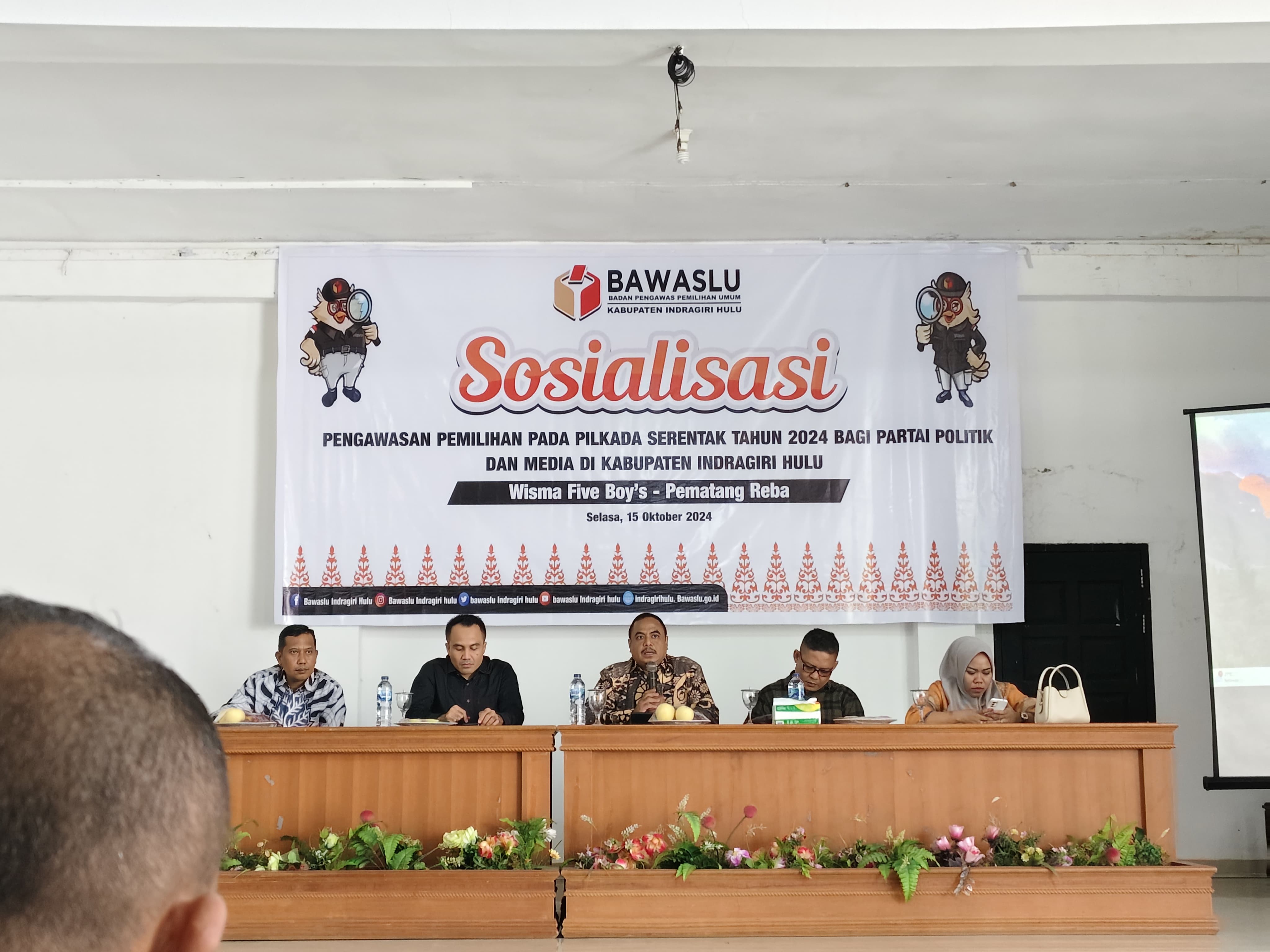 Kegiatan sosialiasi Pengawasan Pemilihan Pada Pilkada Serentak tahun 2024 bagi partai Politik dan Media 