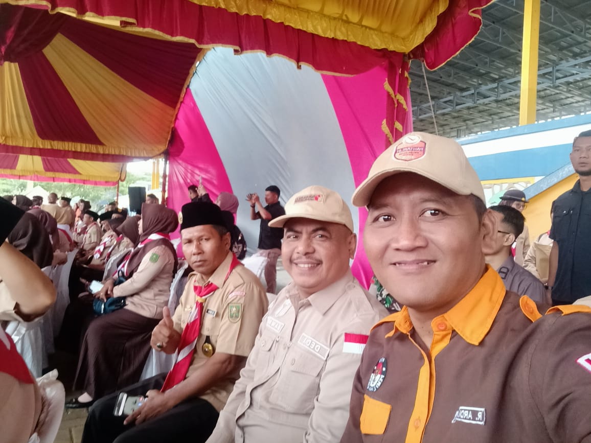 Ketua Bawaslu INHU Pada Saat Mempringati Hari Pramuka di Wisata Danau Raja Rengat