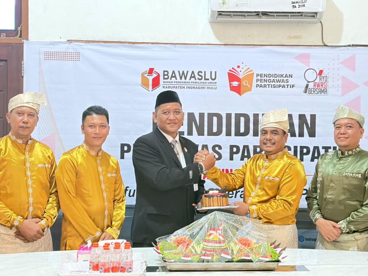 Perayaan Hari ulang Tahun Bawaslu Kabupaten/Kota di kantor Bawaslu INHU 17/08/2026
