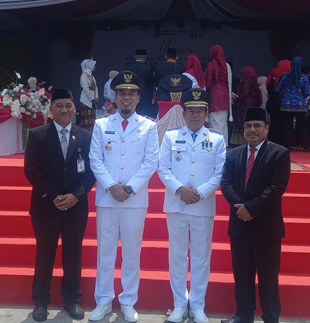 Ketua Bawaslu INHU saat Hadiri Upacara HUT ke-81 Kemerdekaan RI di RTH Rengat 17/08/2026