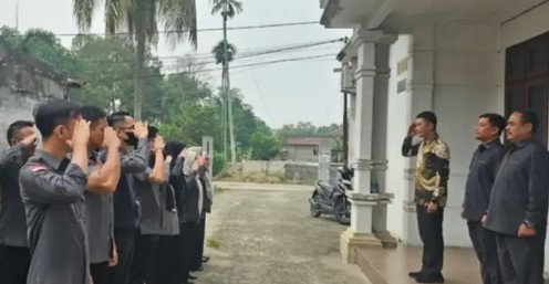 enin Bawaslu INHU 12 Oktober 2026 di Kantor Bawaslu INHU dengan Pembina anggota Bawaslu INHU Dwi Apriansya Indra