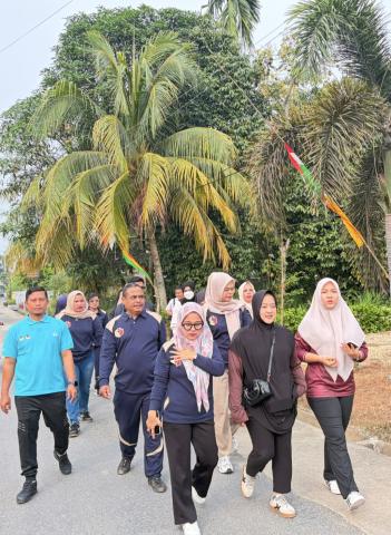 Jalan Sehat Bawaslu Kabupaten Indragiri Hulu Kamis 13/08/2026