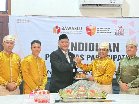 Perayaan Hari ulang Tahun Bawaslu Kabupaten/Kota di kantor Bawaslu INHU 17/08/2026