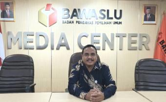 Ketua Bawaslu INHU Dedi Risanto