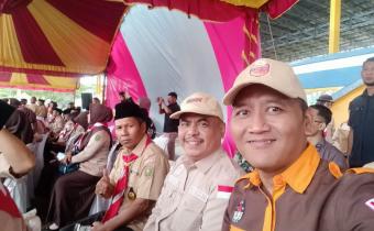 Ketua Bawaslu INHU Pada Saat Mempringati Hari Pramuka di Wisata Danau Raja Rengat