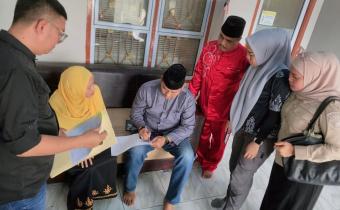 Ketua dan anggota Bawaslu INHU Saat melaksankaan pengawasan Coktas Bersama dengan KPU INHU